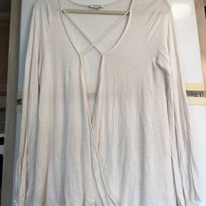 size L white cross chest long sleeve top